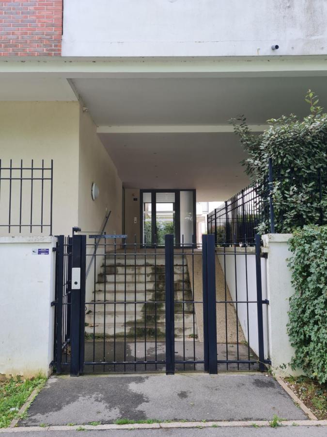 Grand Appartement Dreams Montévrain Exterior foto
